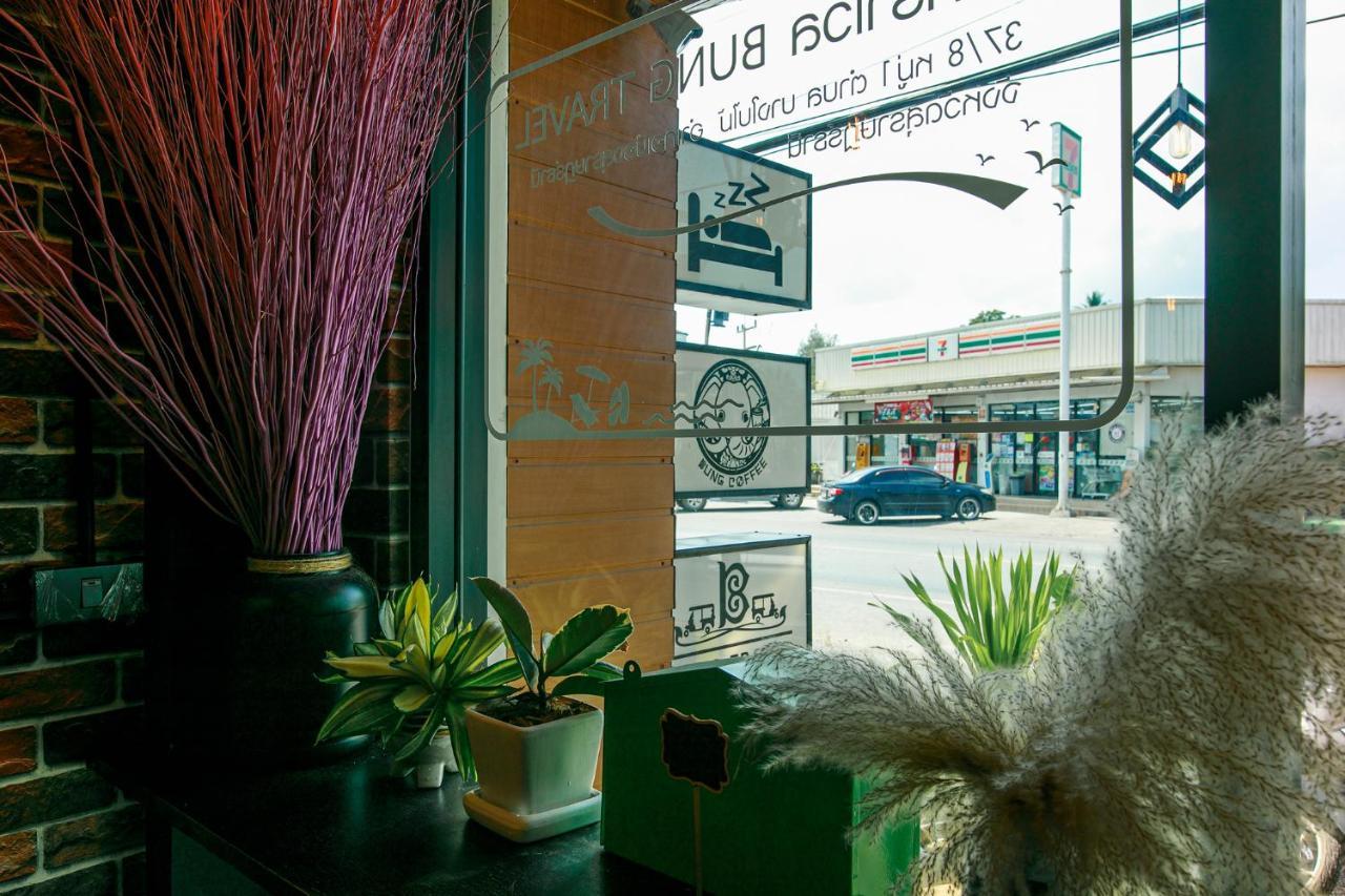 Sleepbox Hostel Suratthani Surat Thani Exterior photo